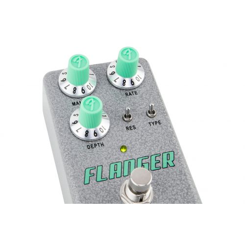 Педаль эффектов Fender pedal hammertone flanger